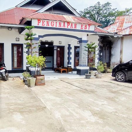 Reddoorz Syariah At Penginapan Eby Padang Exterior foto